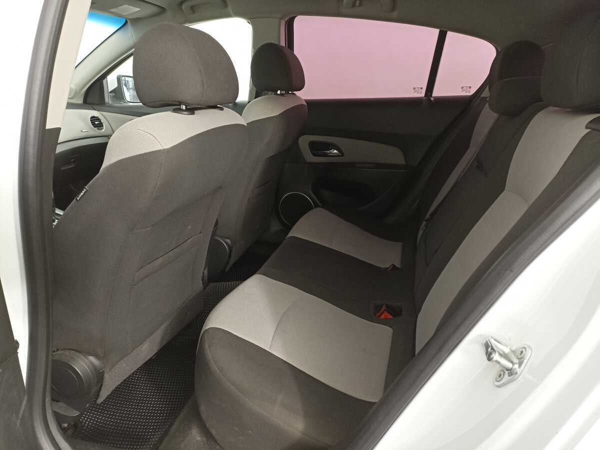 Chevrolet Cruze 2013 года с пробегом. Фото: #11