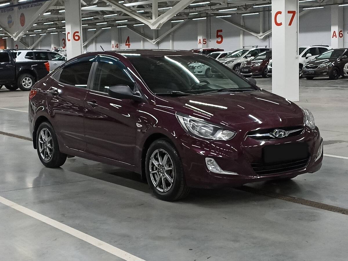 Hyundai Solaris 2013 года с пробегом. Фото: #2