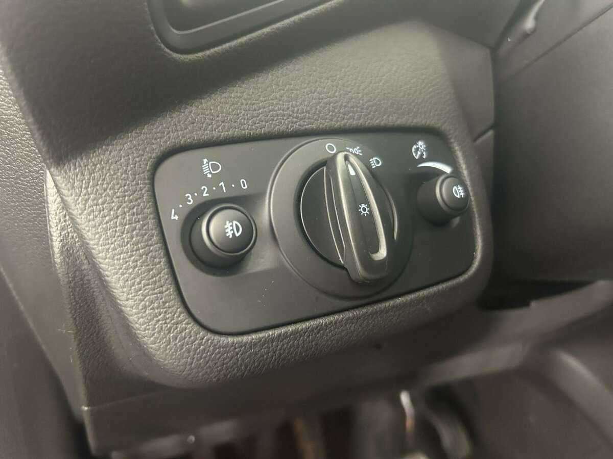 Ford Kuga 2015 года с пробегом. Фото: #8