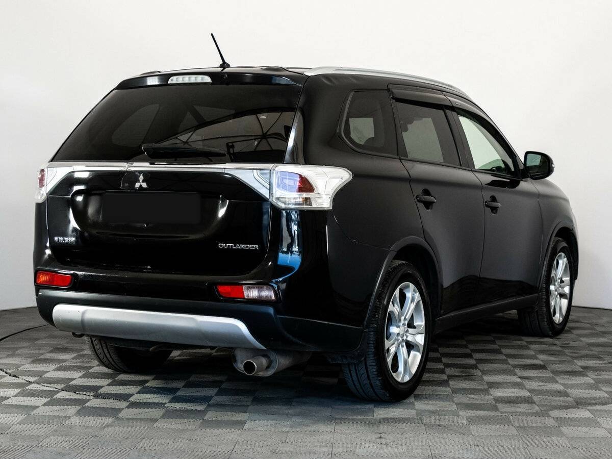Mitsubishi Outlander 2014 года с пробегом. Фото: #3