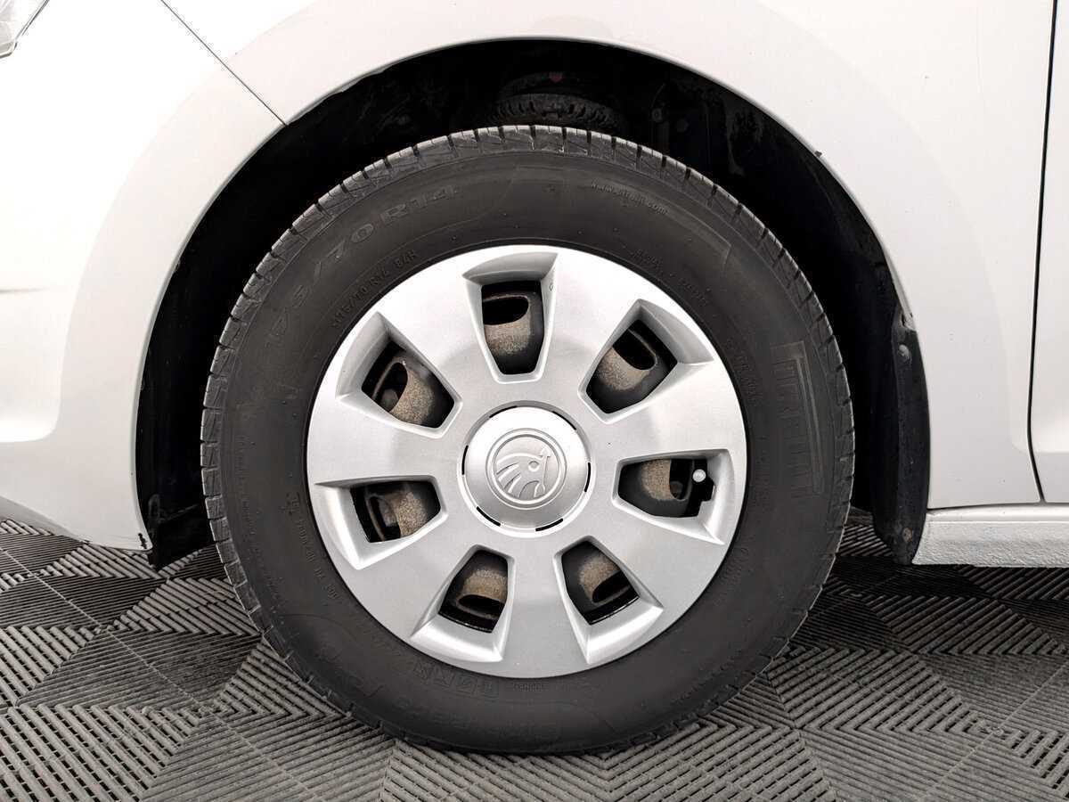 Skoda Rapid 2017 года с пробегом. Фото: #17