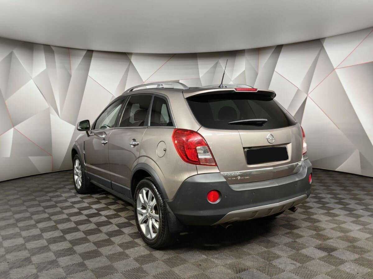 Opel Antara 2015 года с пробегом. Фото: #3