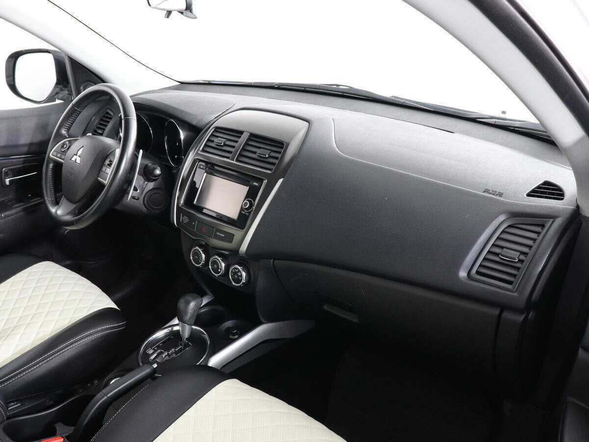 Mitsubishi ASX 2013 года с пробегом. Фото: #9