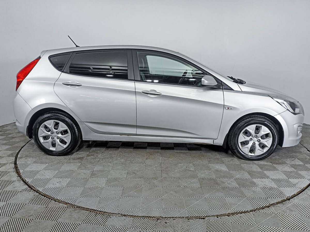 Hyundai Solaris 2016 года с пробегом. Фото: #3
