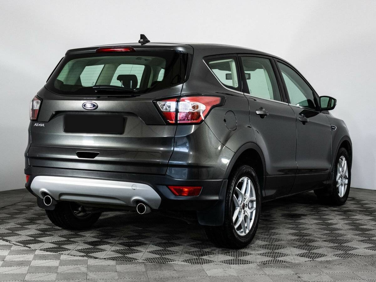 Ford Kuga 2017 года с пробегом. Фото: #4