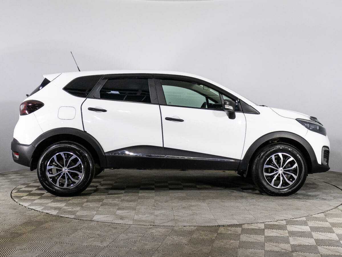Renault Kaptur 2018 года с пробегом. Фото: #3