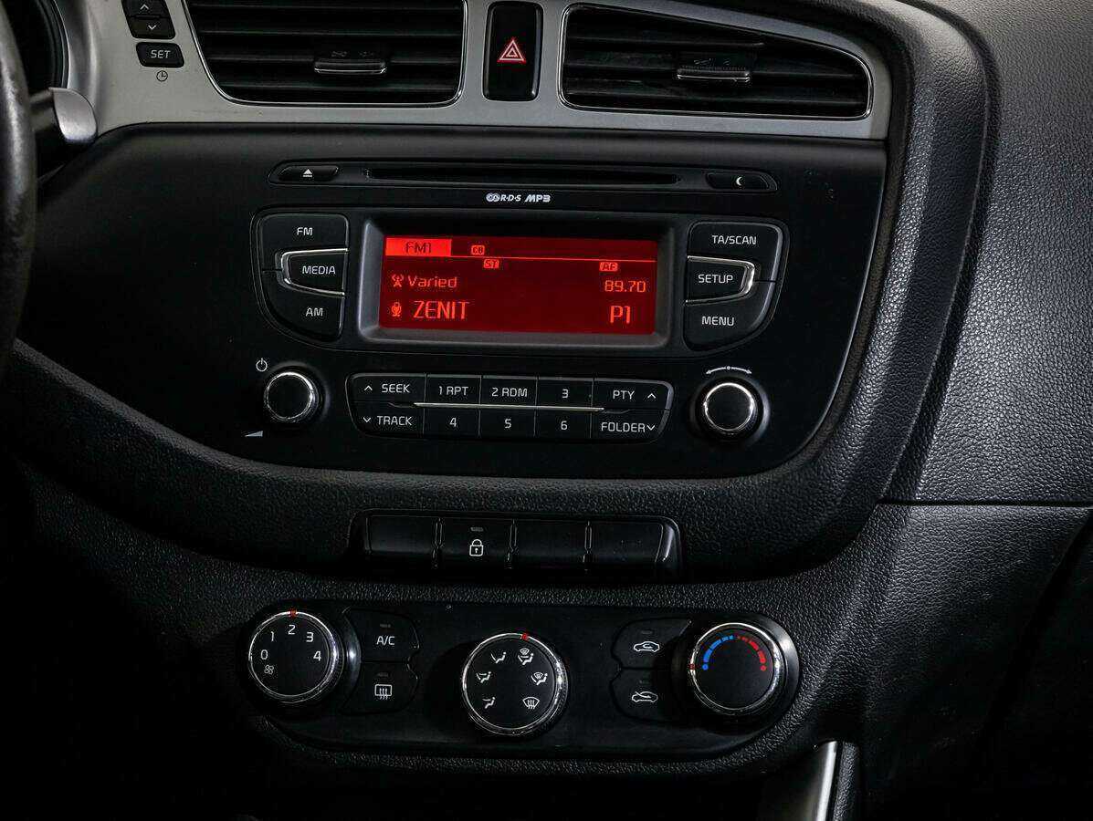 Kia Ceed 2013 года с пробегом. Фото: #11