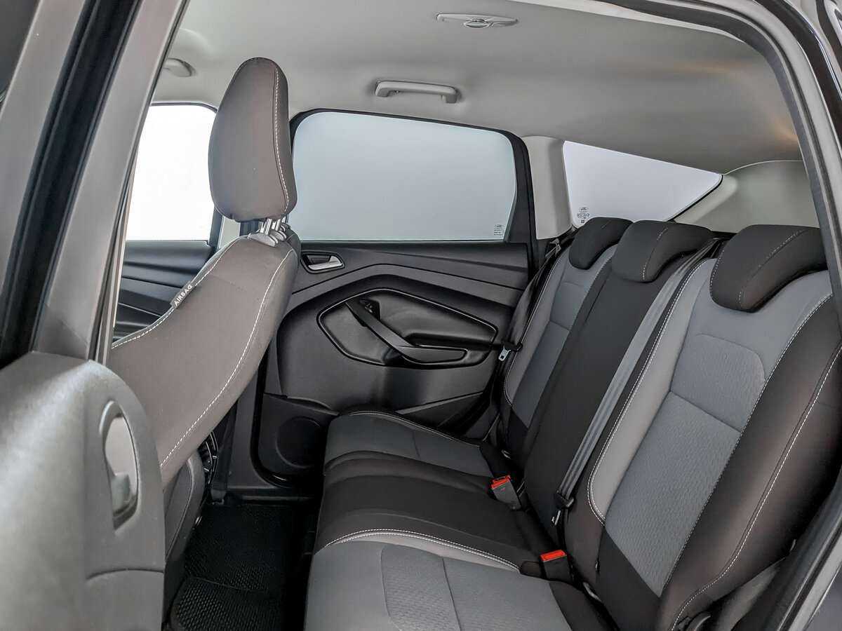Ford Kuga 2016 года с пробегом. Фото: #11
