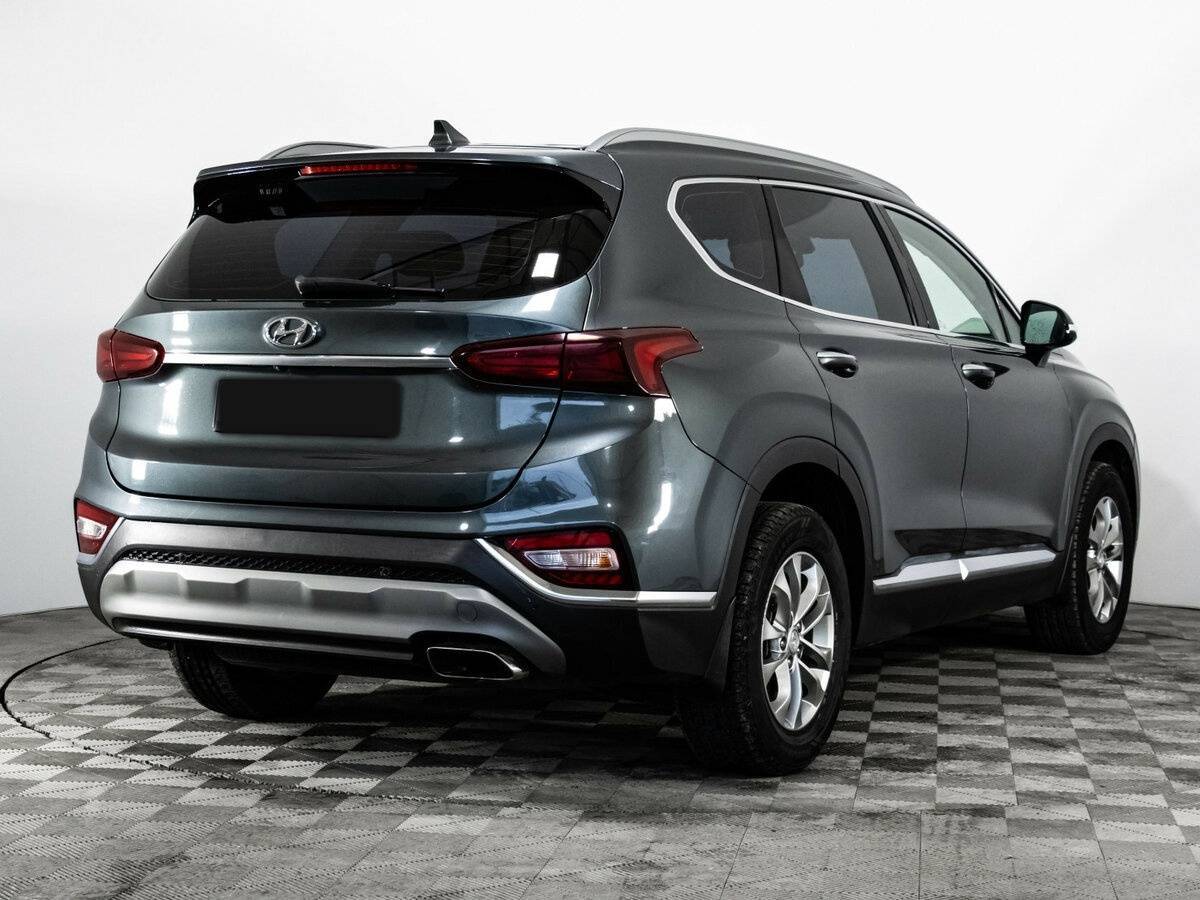 Hyundai Santa Fe 2018 года с пробегом. Фото: #3