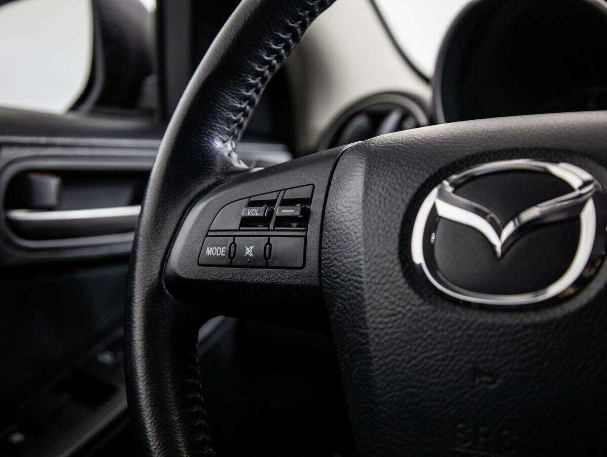 Mazda 3 2012 года с пробегом. Фото: #14