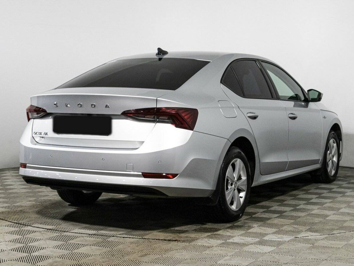 Skoda Octavia 2021 года с пробегом. Фото: #4