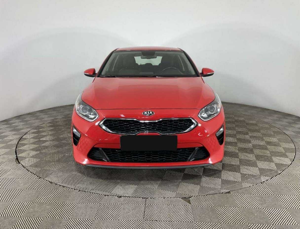 Kia Ceed 2020 года с пробегом. Фото: #1