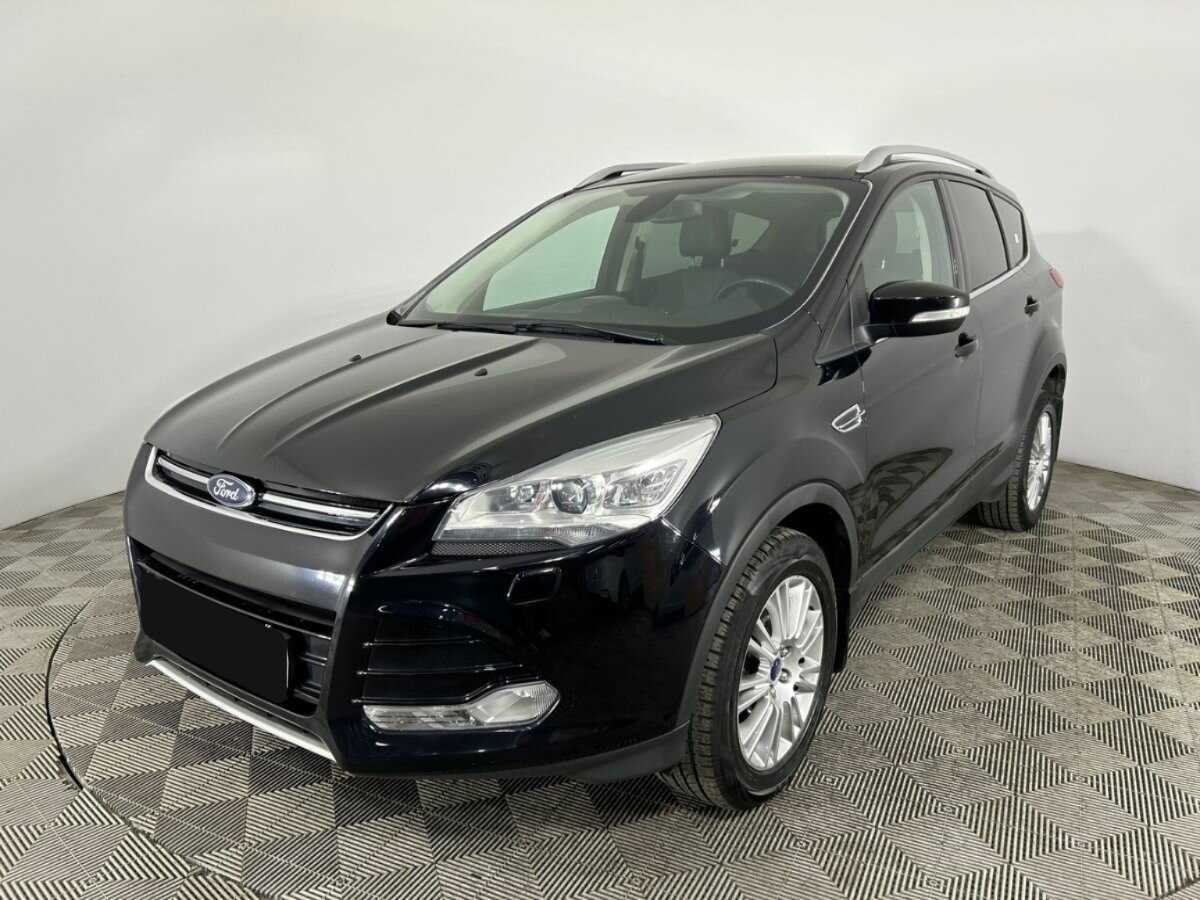 Ford Kuga 2015 года с пробегом. Фото: #0