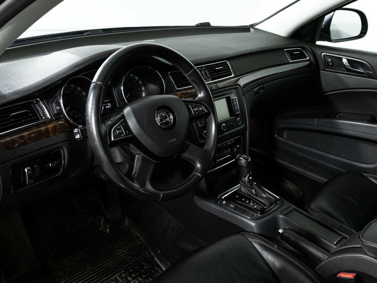 Skoda Superb 2013 года с пробегом. Фото: #10