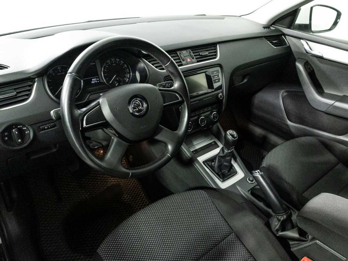 Skoda Octavia 2014 года с пробегом. Фото: #10
