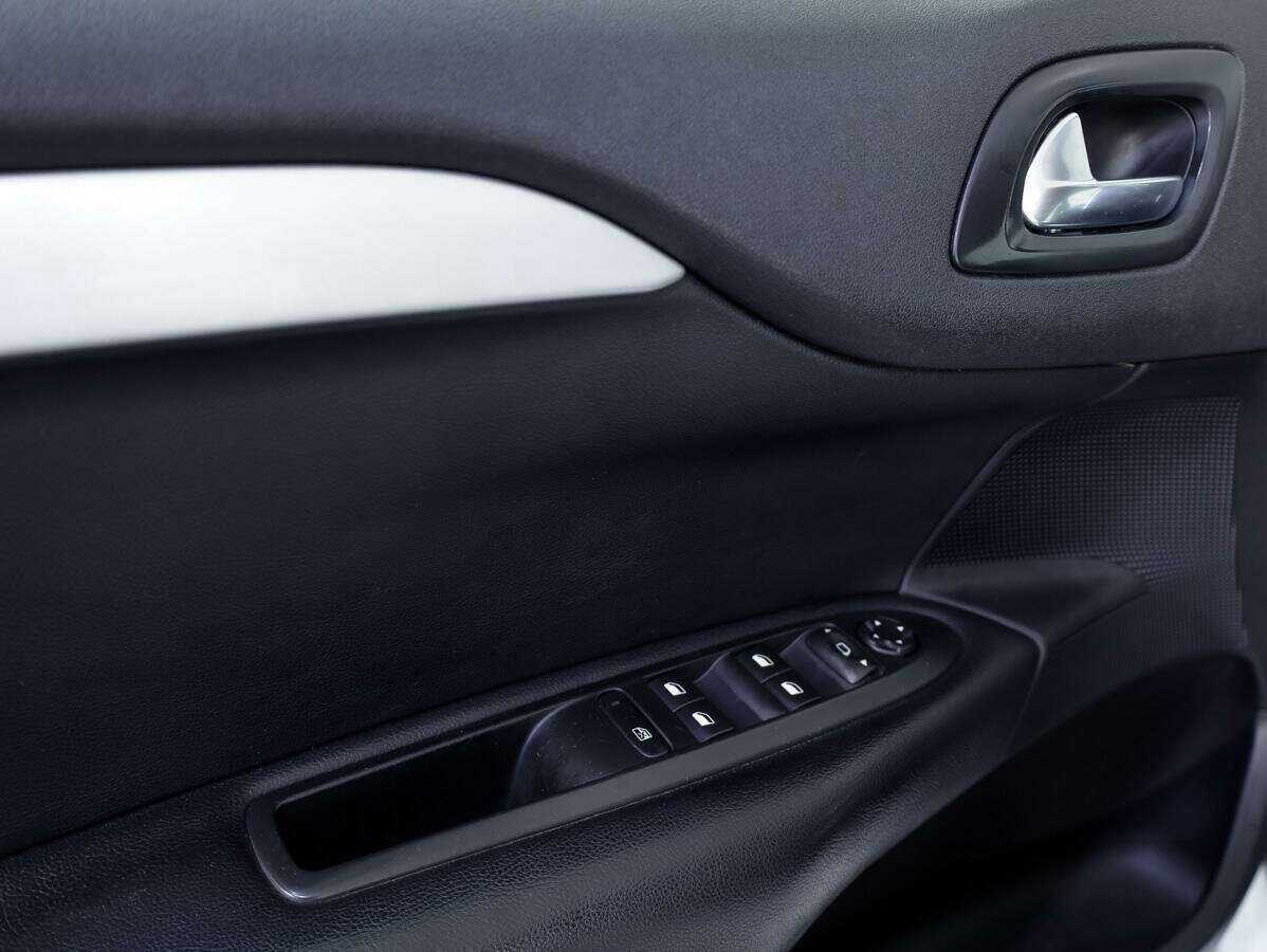 Citroen C4 2013 года с пробегом. Фото: #18