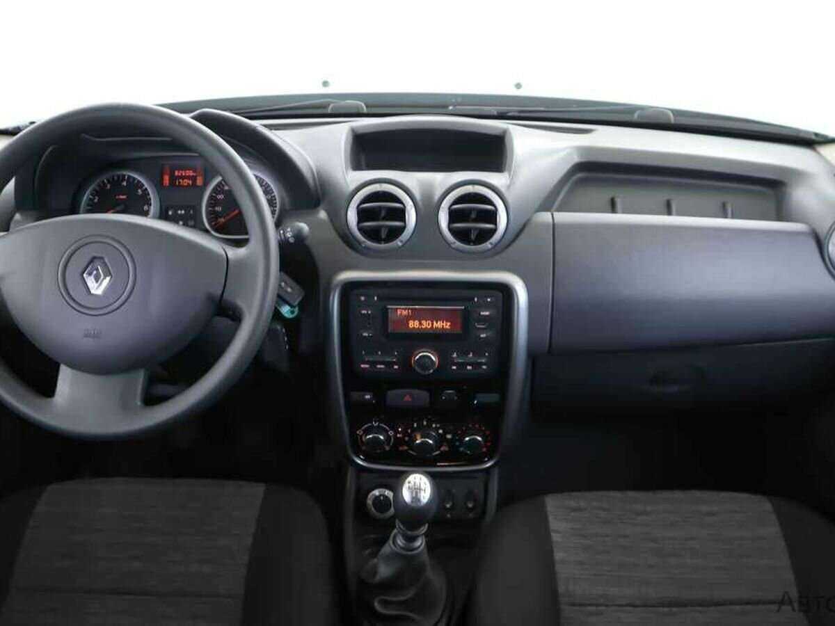 Renault Duster 2013 года с пробегом. Фото: #4