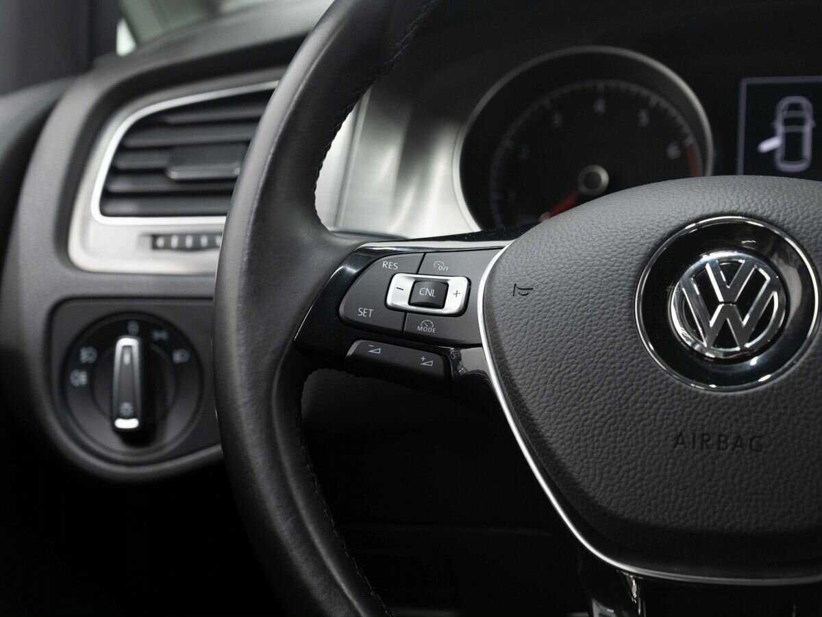 Volkswagen Golf 2013 года с пробегом. Фото: #15