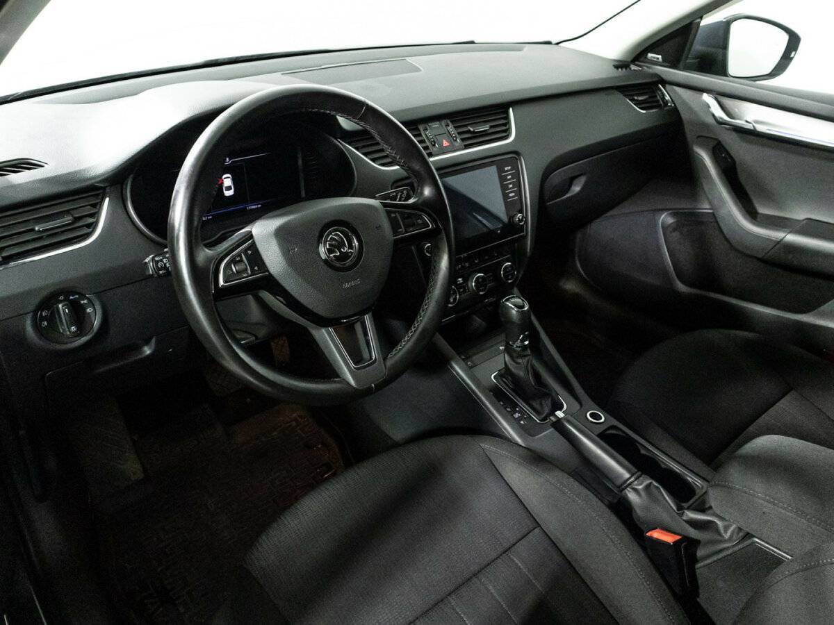 Skoda Octavia 2020 года с пробегом. Фото: #10