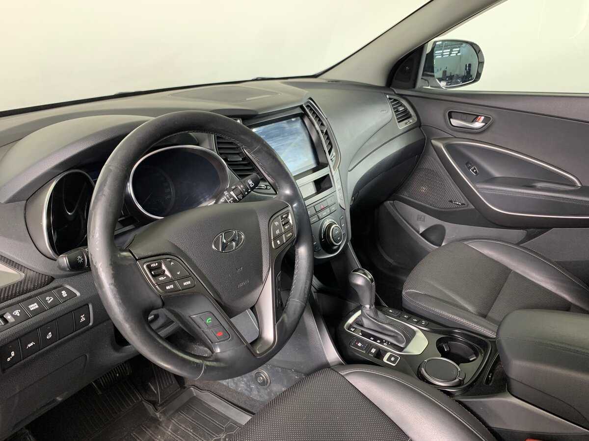 Hyundai Santa Fe 2017 года с пробегом. Фото: #11