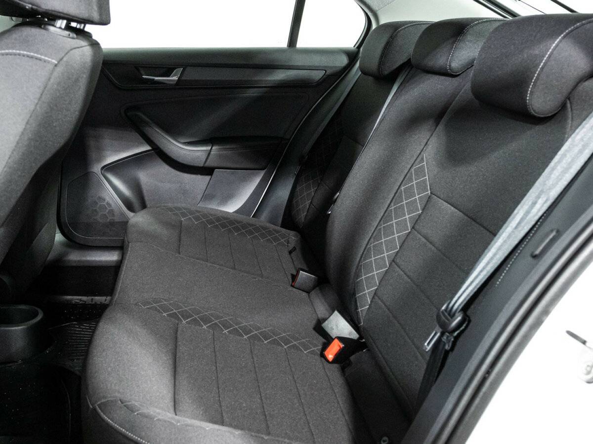 Skoda Rapid 2022 года с пробегом. Фото: #9