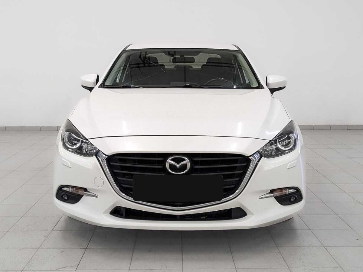 Mazda 3 2018 года с пробегом. Фото: #1