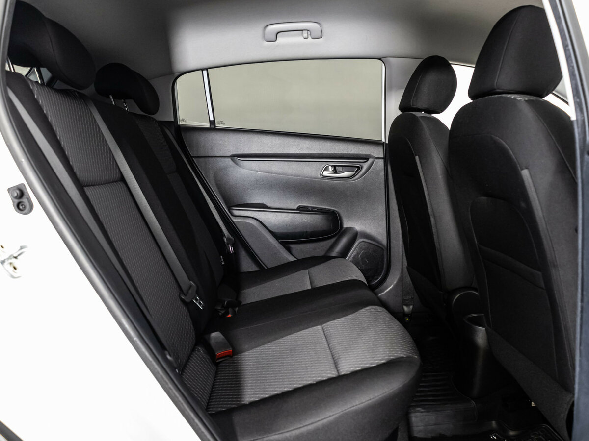 Kia Rio 2018 года с пробегом. Фото: #12