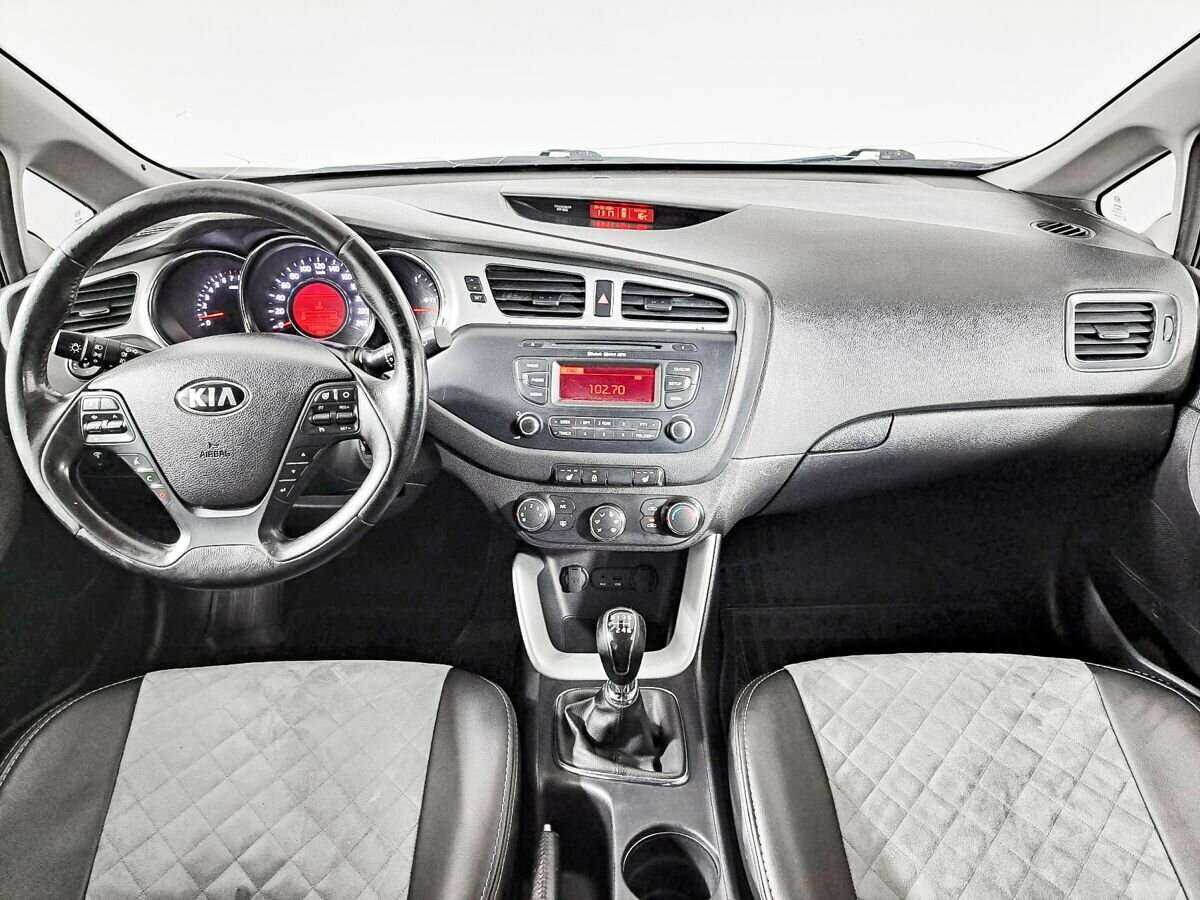 Kia Ceed 2012 года с пробегом. Фото: #9