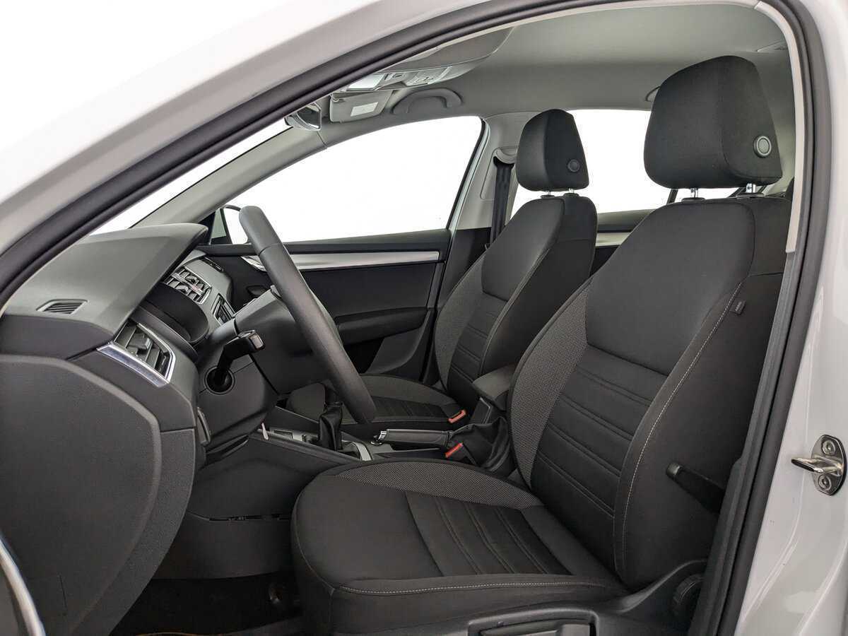 Skoda Octavia 2019 года с пробегом. Фото: #15