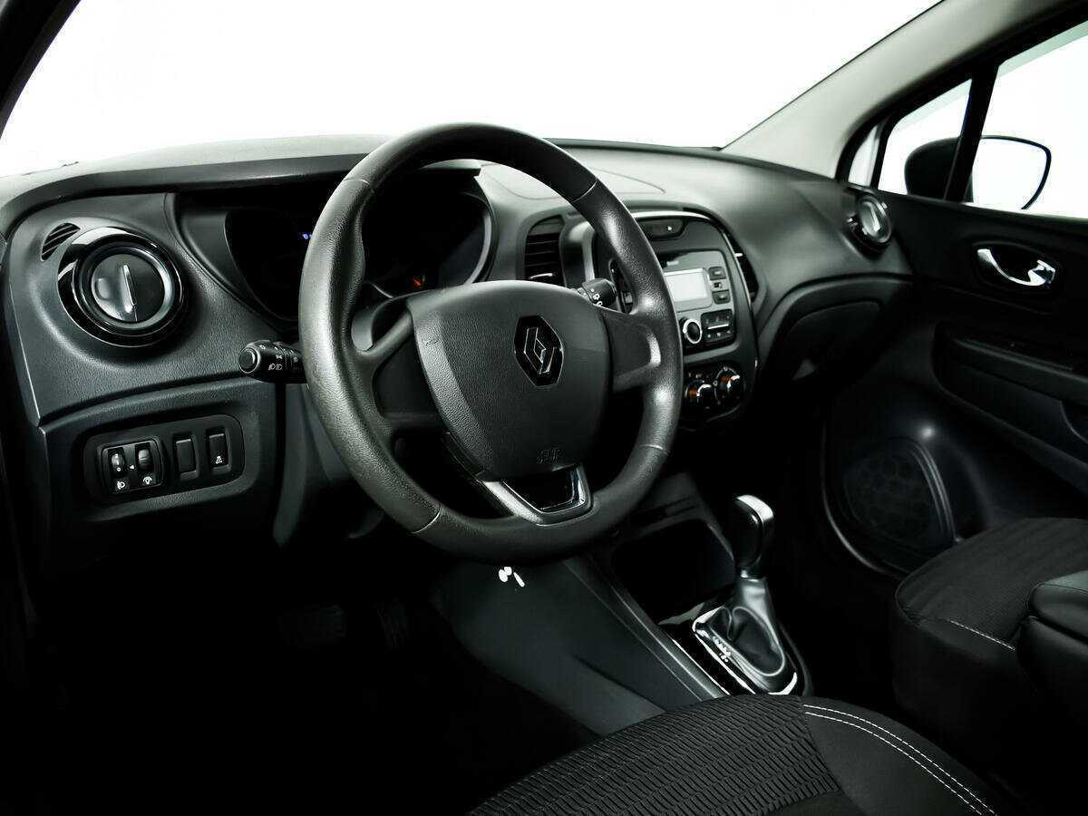 Renault Kaptur 2018 года с пробегом. Фото: #12