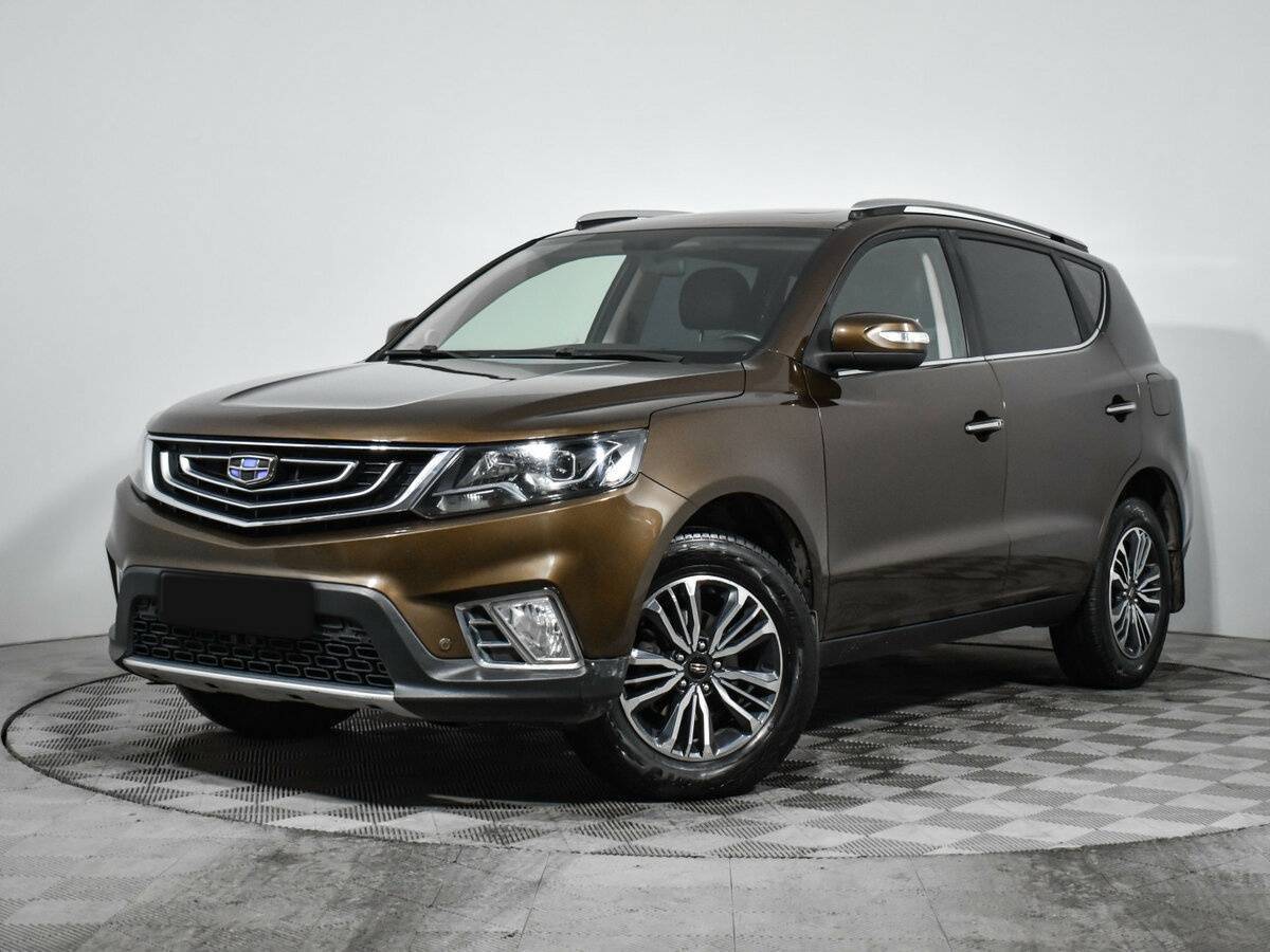 Geely Emgrand X7 2021 года с пробегом. Посмотреть фото