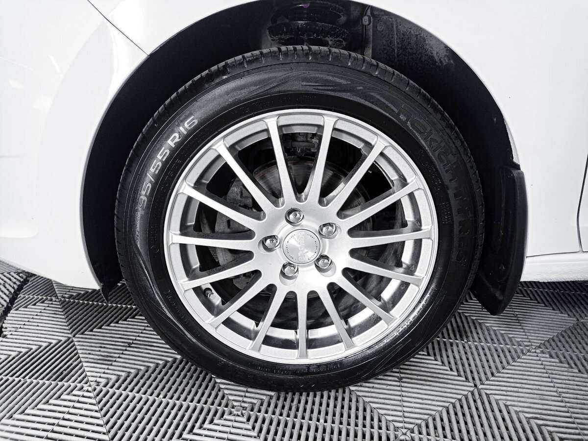 Skoda Rapid 2017 года с пробегом. Фото: #16