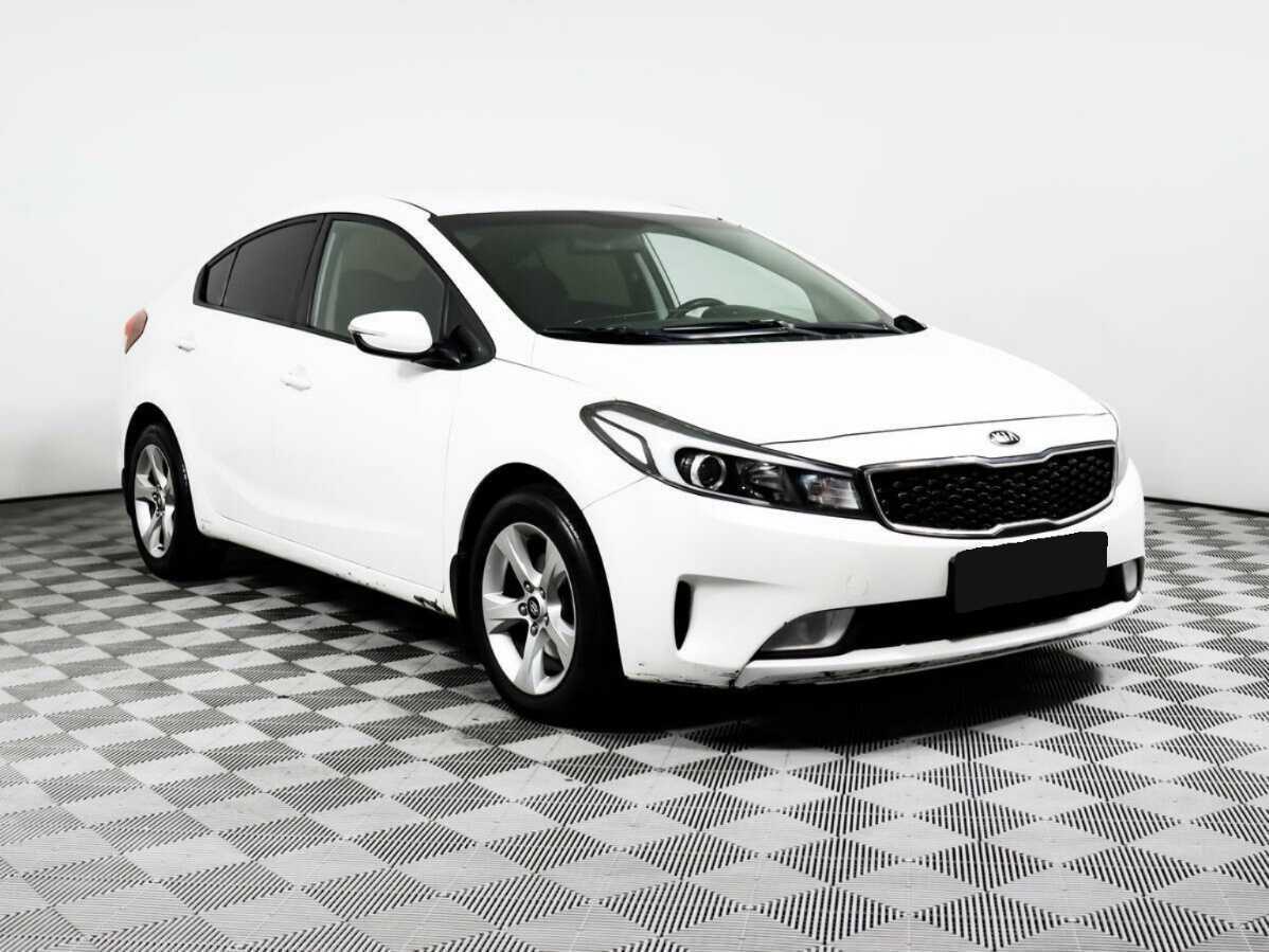 Kia Cerato 2017 года с пробегом. Фото: #2