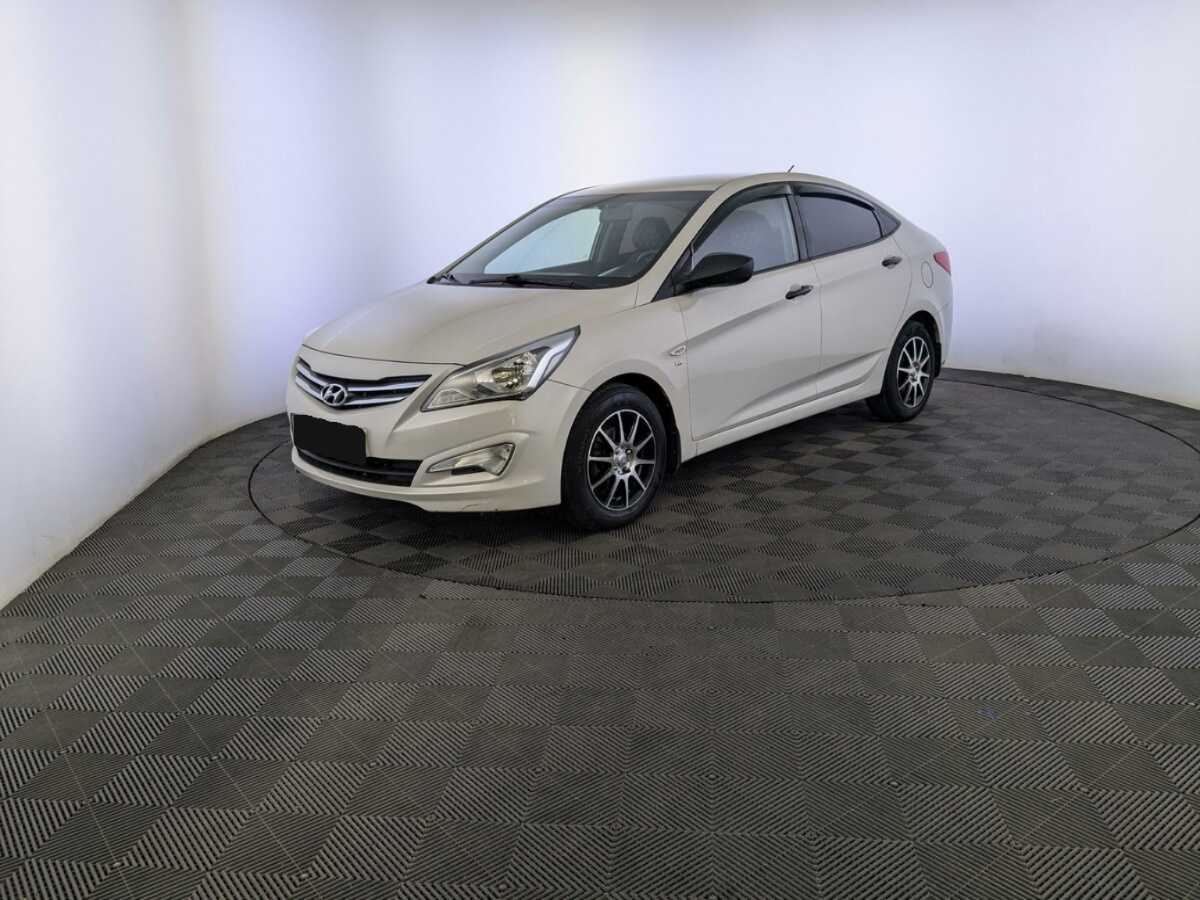 Hyundai Solaris 2015 года с пробегом. Фото: #0