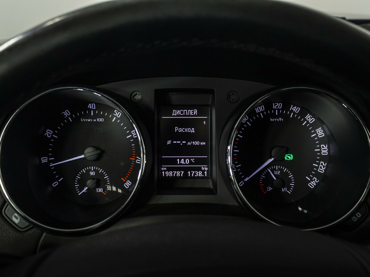 Skoda Yeti 2013 года с пробегом. Фото: #9