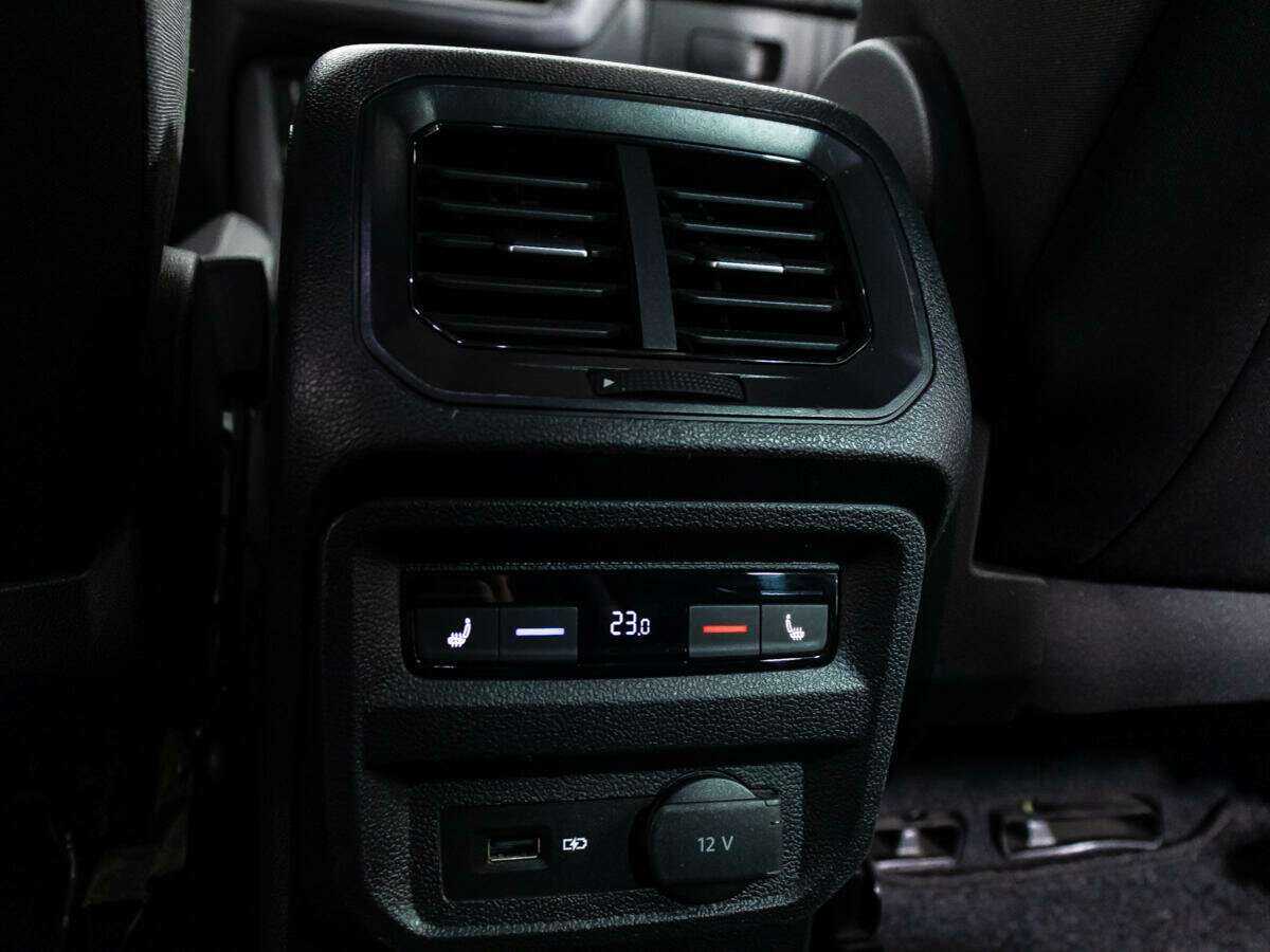 Volkswagen Tiguan 2018 года с пробегом. Фото: #21
