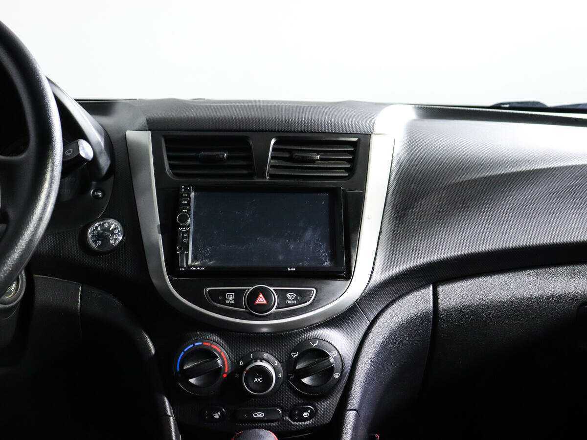 Hyundai Solaris 2013 года с пробегом. Фото: #10