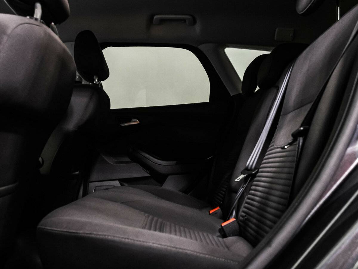 Ford Focus 2018 года с пробегом. Фото: #12