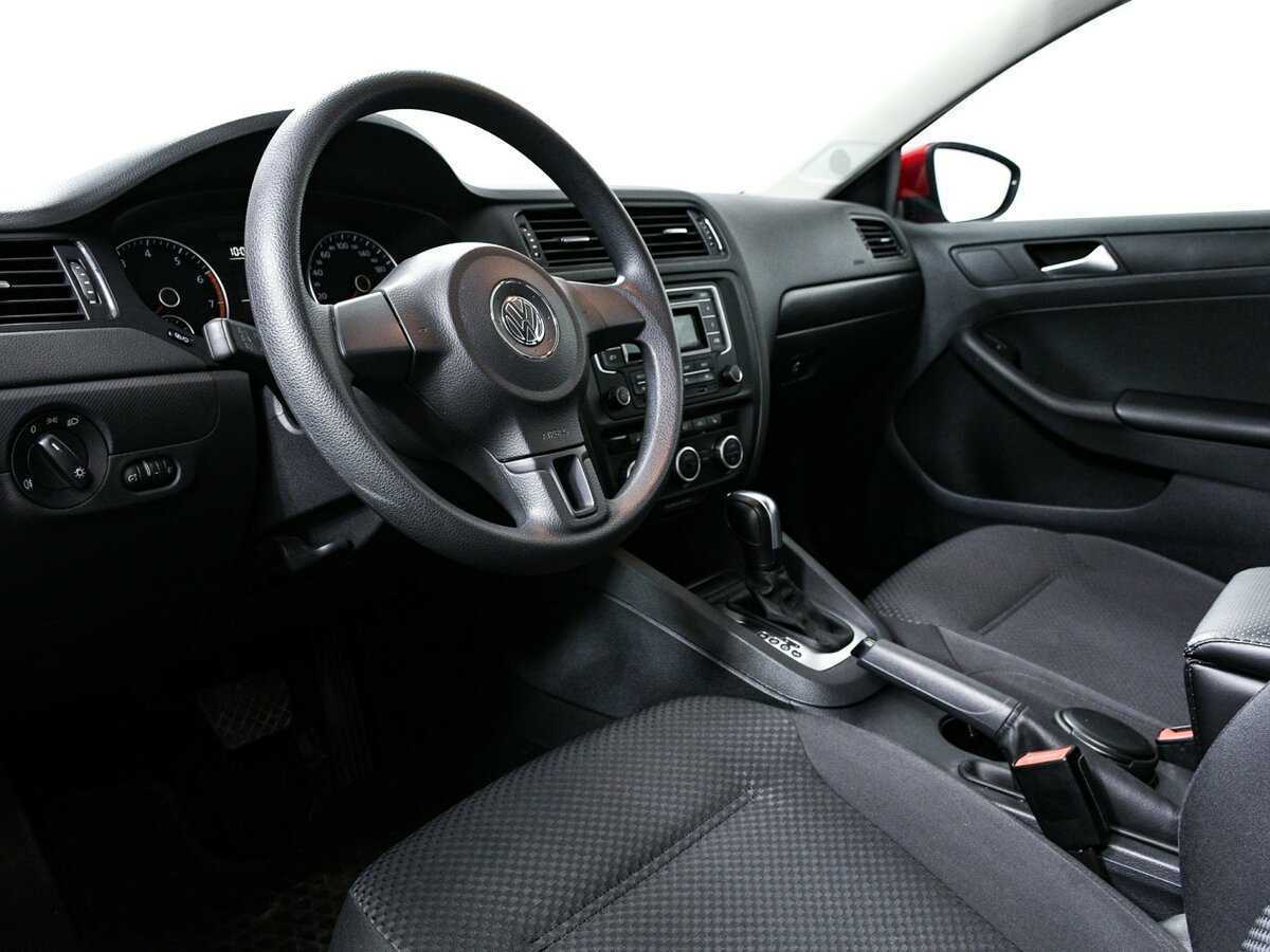 Volkswagen Jetta 2014 года с пробегом. Фото: #12