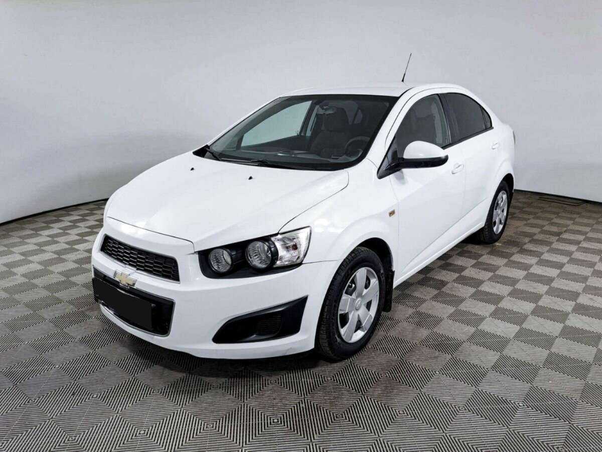 Chevrolet Aveo 2013 года с пробегом. Посмотреть фото