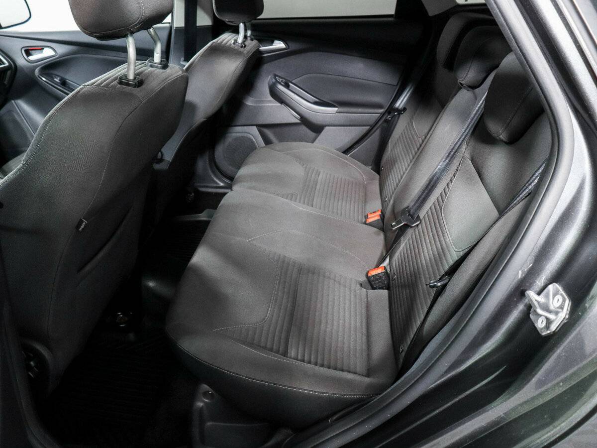 Ford Focus 2018 года с пробегом. Фото: #9