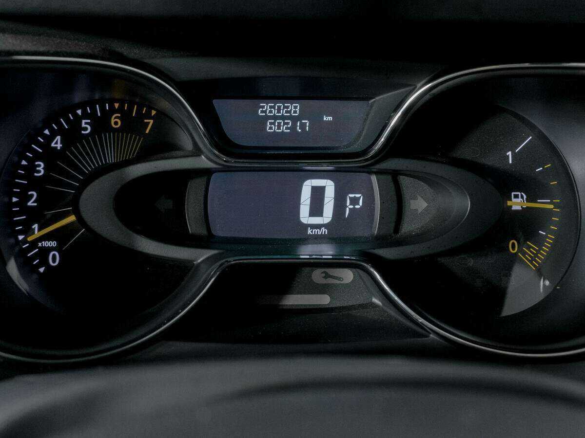 Renault Kaptur 2016 года с пробегом. Фото: #10