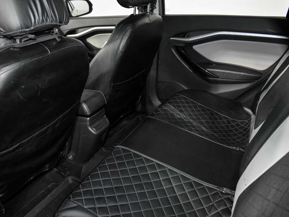 Lada (ВАЗ) Vesta 2019 года с пробегом. Фото: #11