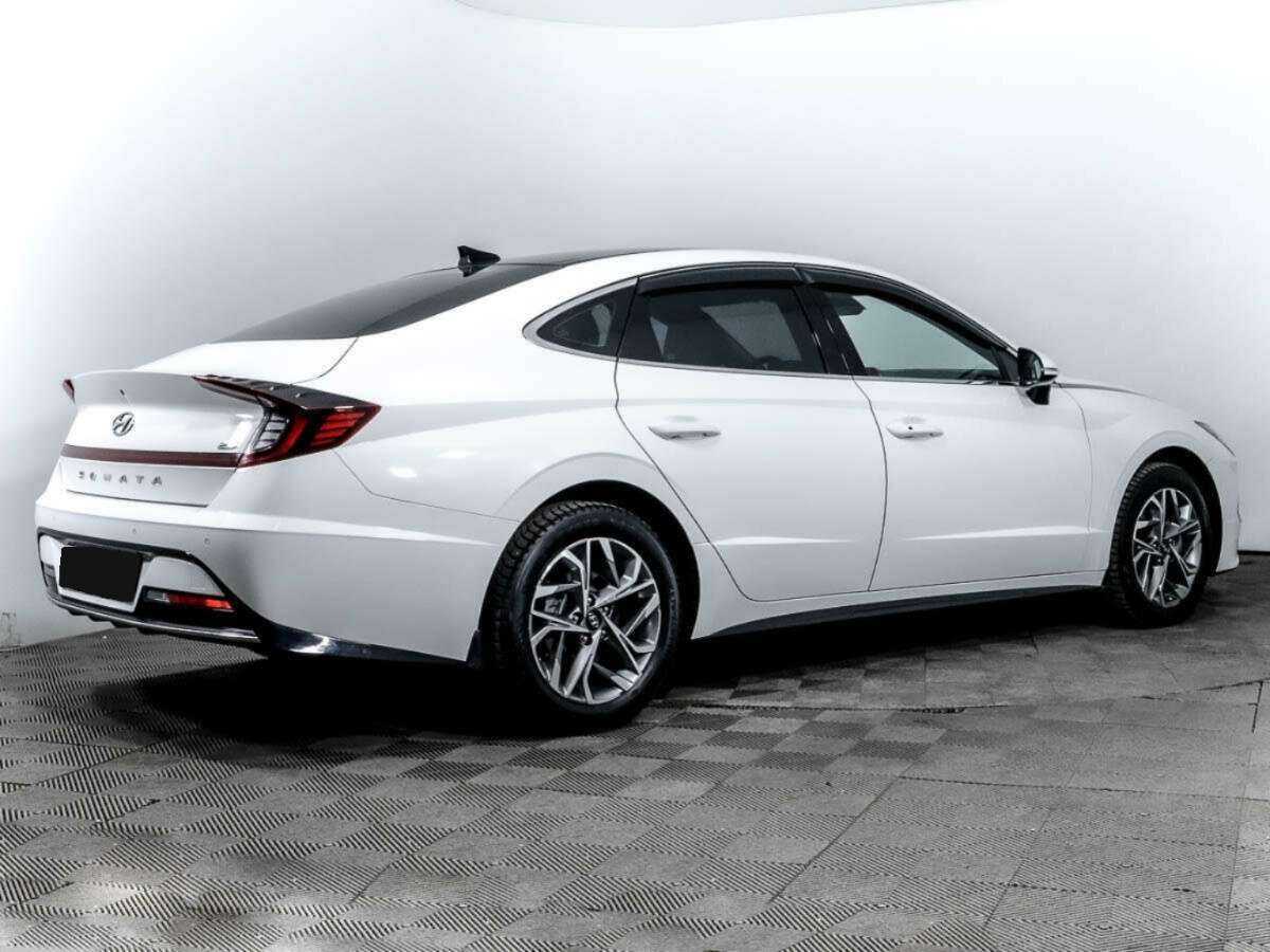 Hyundai Sonata 2021 года с пробегом. Фото: #3