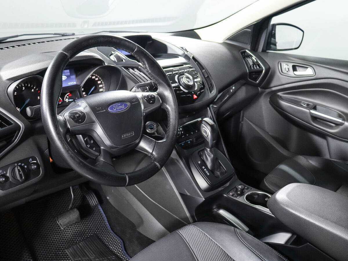 Ford Kuga 2013 года с пробегом. Фото: #13