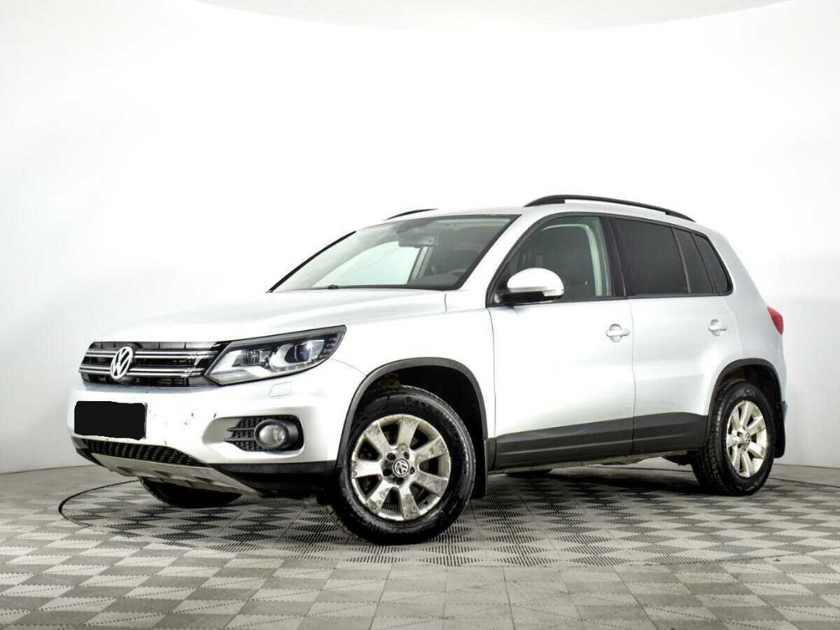 Volkswagen Tiguan 2012 года с пробегом. Фото: #0