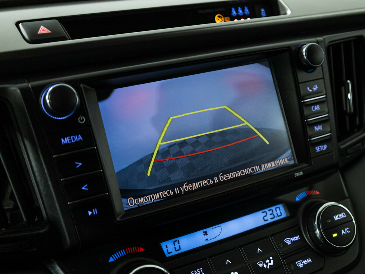 Toyota RAV4 2018 года с пробегом. Фото: #15