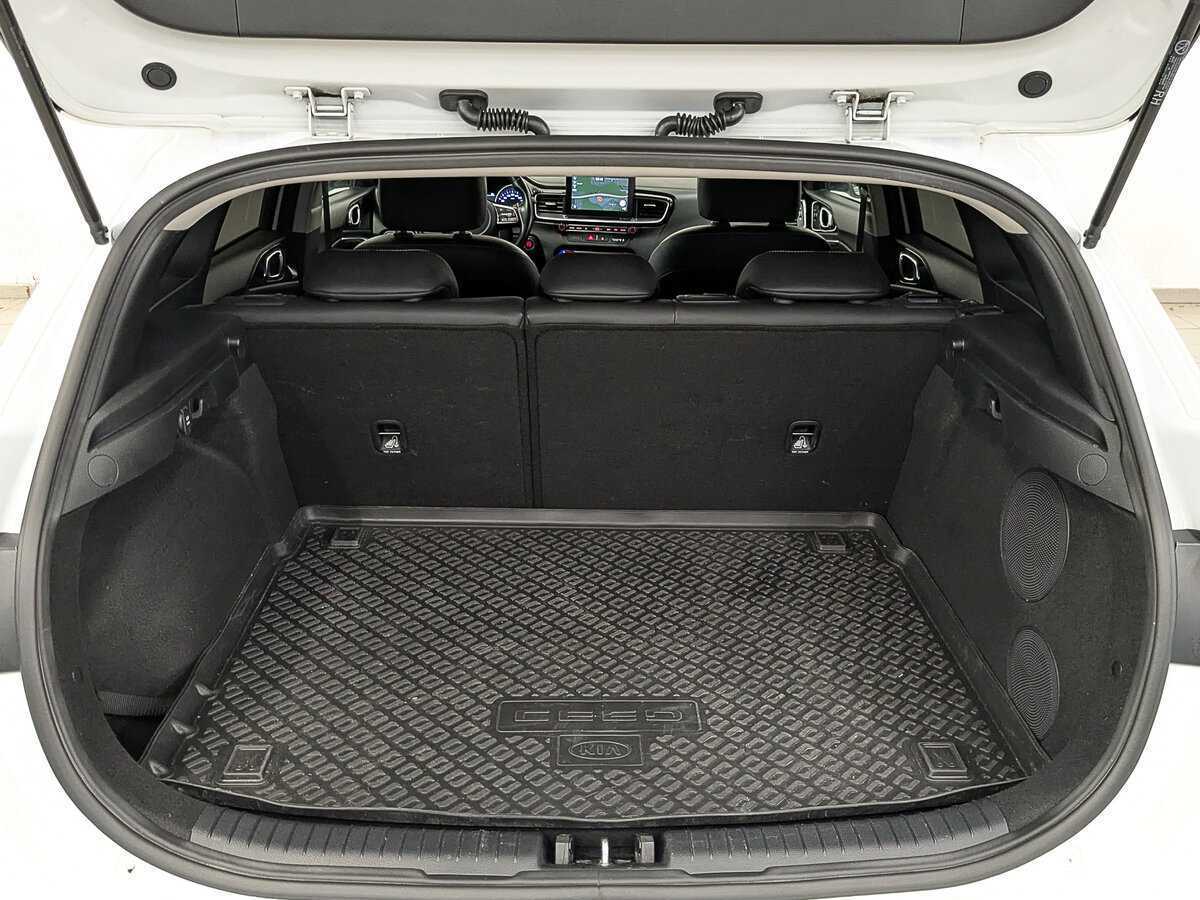 Kia Ceed 2018 года с пробегом. Фото: #9