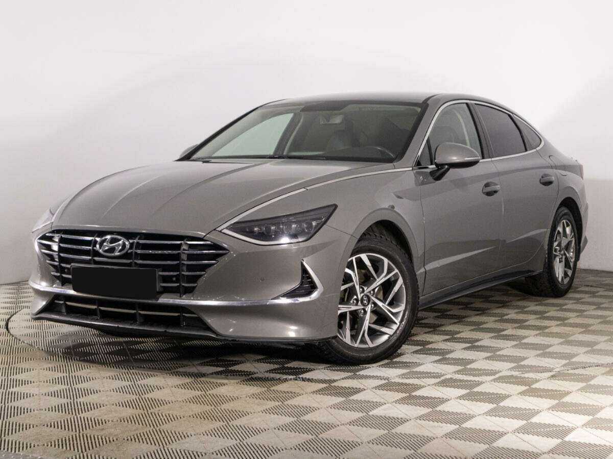 Hyundai Sonata 2020 года с пробегом. Посмотреть фото