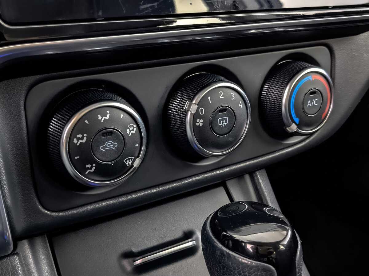 Toyota Corolla 2017 года с пробегом. Фото: #16